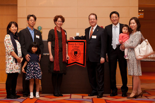 Kei Nagai '97 and Toshinobu Toyama '97 with their families.