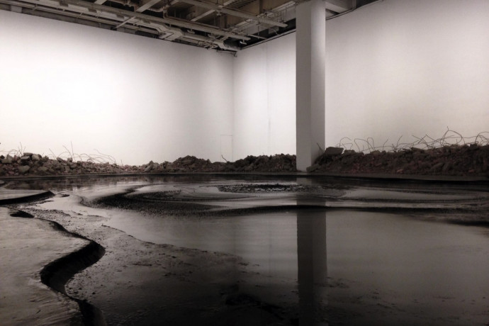 Ellie Olitsky, Art of Discussing Pollution: Evolution of China?s Landscape Through Art