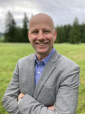 Dr. Jonathan Manz will become Lewis & Clark's inaugural director of first-year experience Jul...