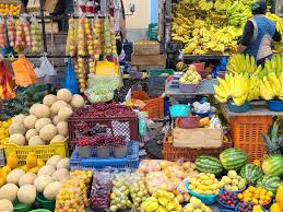 Market Cuenca fruit