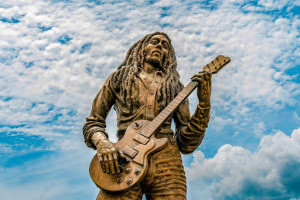 Bob Marley Statue