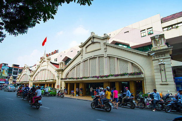Market Hanoi