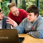 Julian Dale ?12 (L) and Nic Wilson ?12 (R) talk with Professor of Computer Science Jens Mache