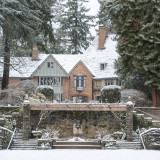 Frank Manor House covered in snow