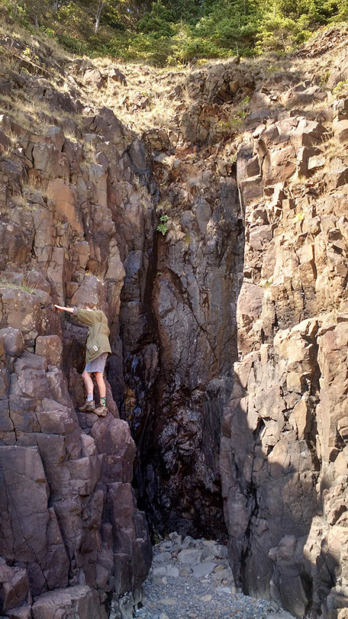 Really climbing the rock face
